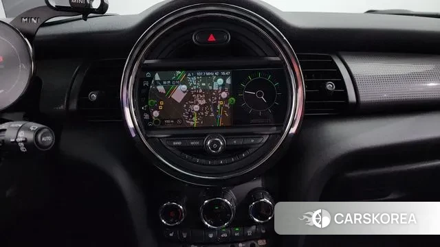 Mini Cooper 2021 Зеленый из Кореи, фото 6