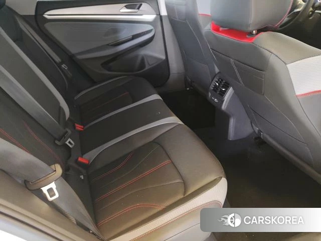 Volkswagen Lingdu 2024 Белый из Китая, фото 6