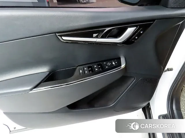 Kia EV6 2022 Белый из Кореи, фото 6