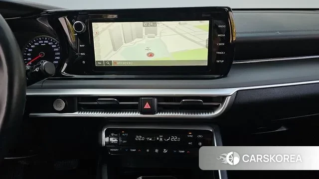 Kia K5 3rd generation 2022 Серебристо-серый из Кореи, фото 6