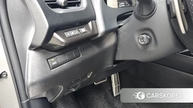 Lexus UX250h 2022 Серый из Кореи, фото 6