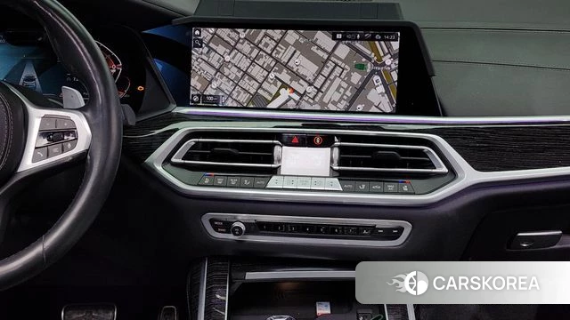 BMW X7 (G07) 2021 Белый из Кореи, фото 6