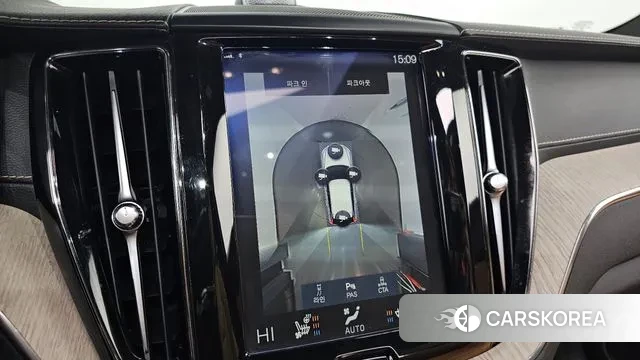 Volvo XC60 second Generation 2020 Серебристо-серый из Кореи, фото 6