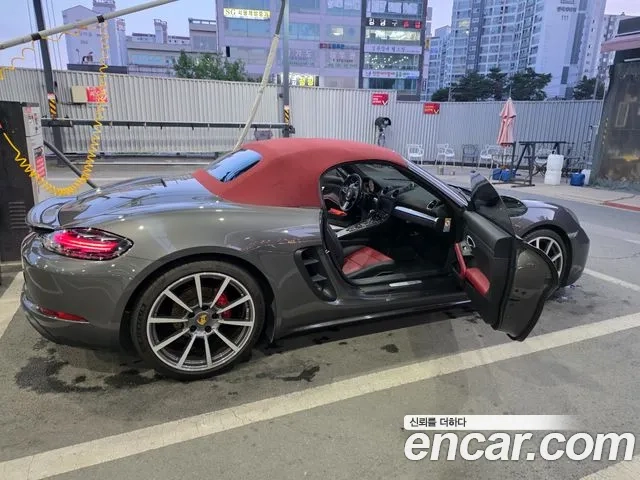 Porsche 718 Boxster 2020 Серебристо-серый из Кореи, фото 6