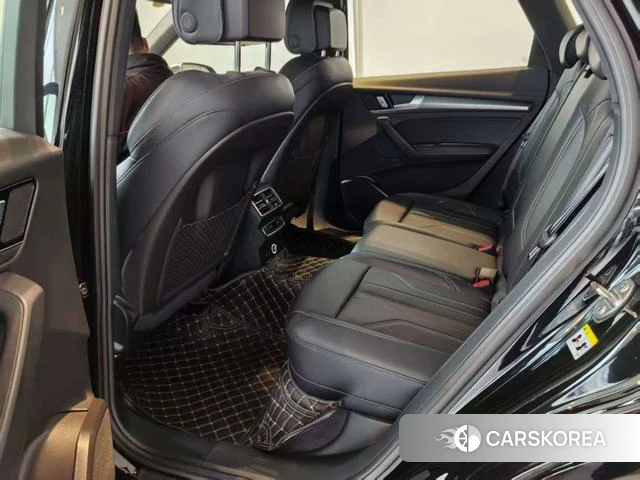 Audi Q5L 2025 Черный из Китая, фото 6