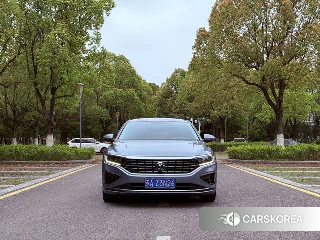 Volkswagen Passat 2022 Синий из Китая, фото 6