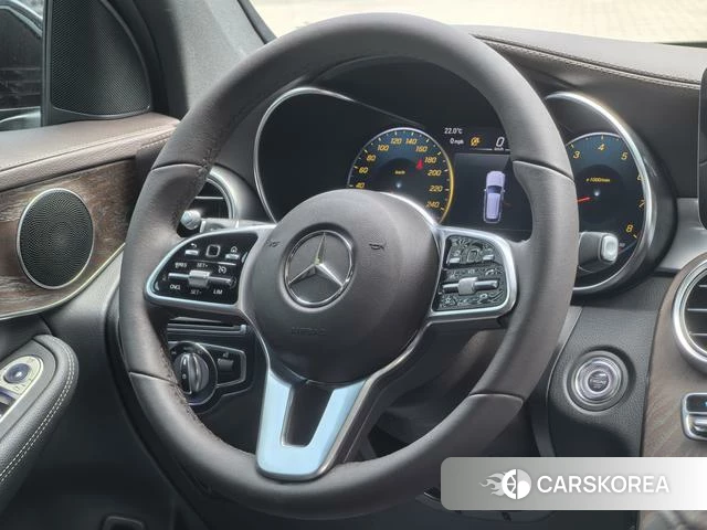 Mercedes-Benz GLC 2021 Черный из Китая, фото 6
