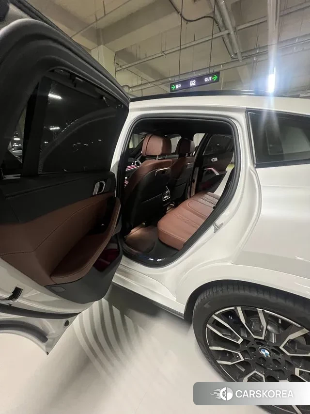 BMW X6 (G06) 2025 Белый из Кореи, фото 6