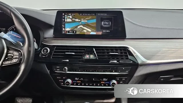 BMW 5 Series (G30) 2018 Черный из Кореи, фото 6