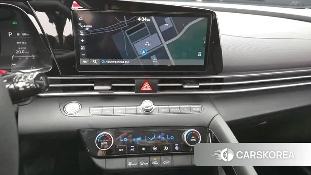 Hyundai Avante Hybrid (CN7) 2022 Белый из Кореи, фото 6