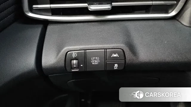 Hyundai Avante Hybrid (CN7) 2022 Белый из Кореи, фото 6