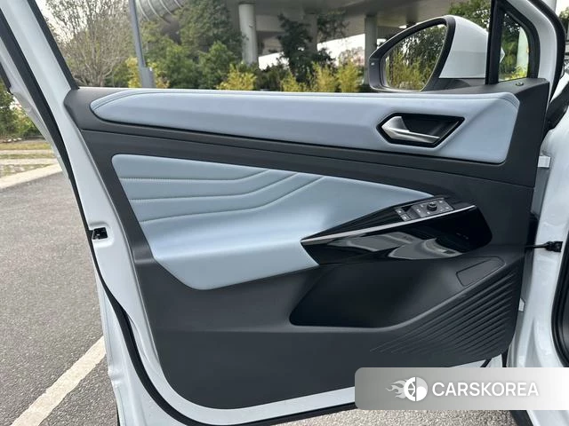 Volkswagen ID.4 X 2022 Белый из Китая, фото 6