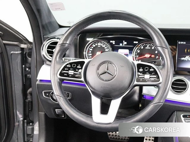 Mercedes-Benz E-Class W213 2020 Серый из Кореи, фото 6
