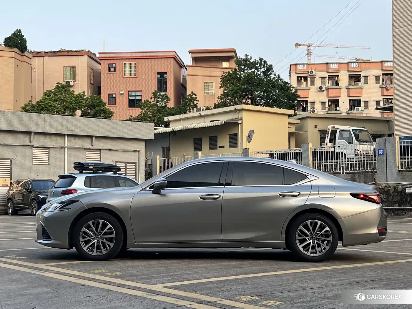 Lexus ES id 4628102 из Китая 7