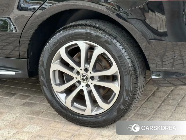 Mercedes-Benz GLE (import) 2018 Черный из Китая, фото 6