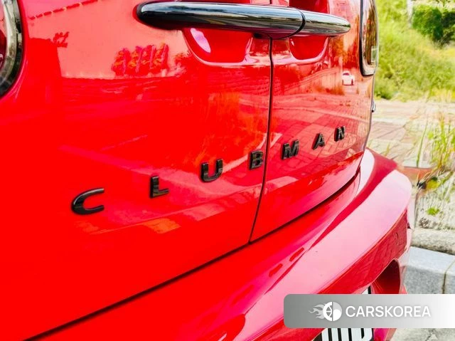 Mini Cooper S Clubman 2023 Красный из Кореи, фото 6