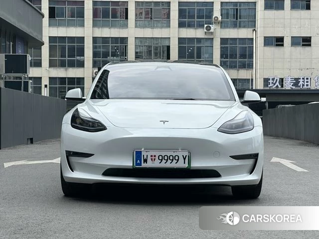 Tesla Model 3 2023 Белый из Китая, фото 6