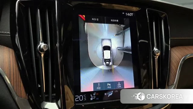 Volvo S60 3rd generation 2022 Белый из Кореи, фото 6