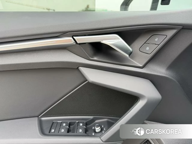 Audi A3 2023 Белый из Китая, фото 6