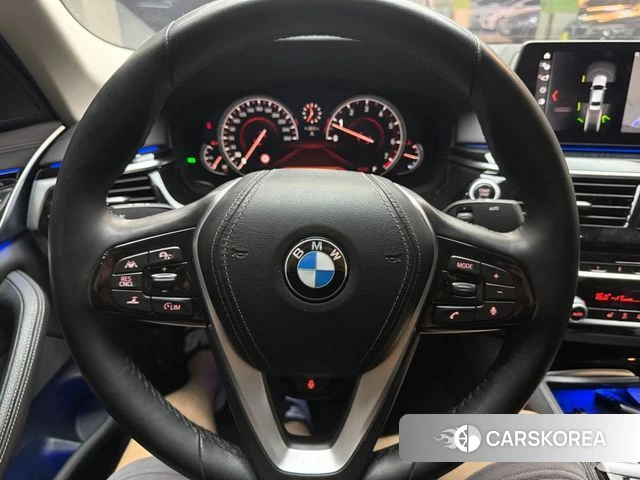 BMW 5 Series (G30) 2018 Черный из Кореи, фото 6