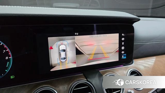 Mercedes-Benz E-Class W213 2022 Белый из Кореи, фото 6