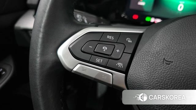 Volkswagen Golf 8th Generation 2022 Белый из Кореи, фото 6