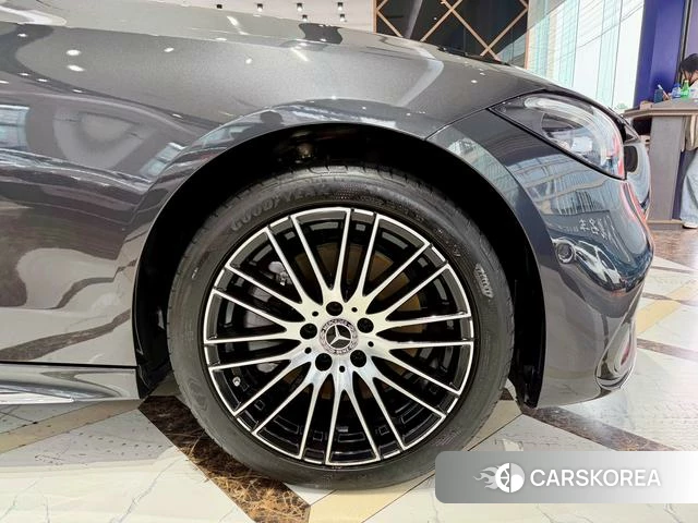 Mercedes-Benz Class C 2023 Темно-серый из Китая, фото 6