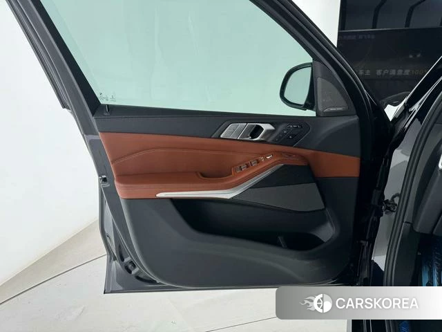 BMW X7 id 4207359 из Китая 6
