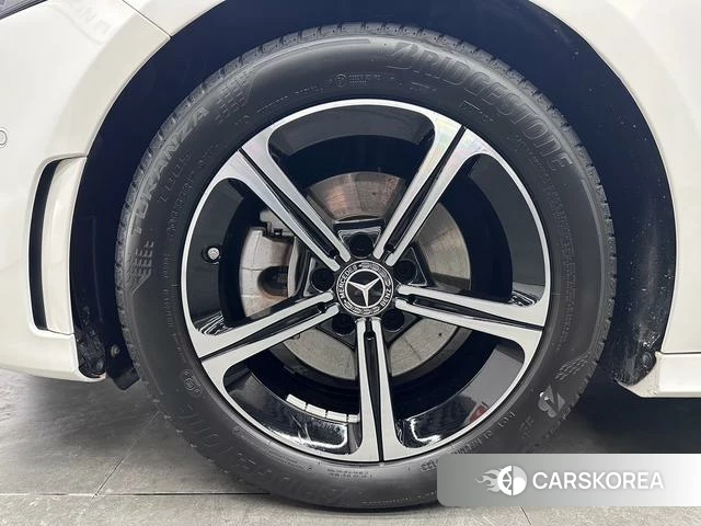 Mercedes-Benz Class A id 3919278 из Китая 6