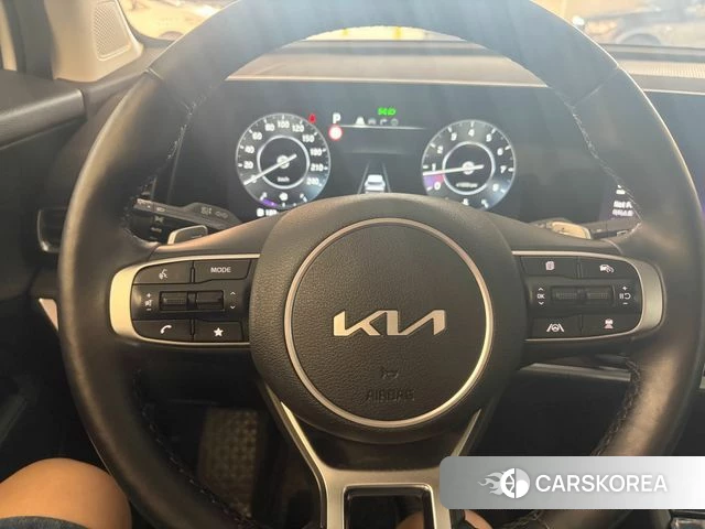 Kia Sportage 5th Generation 2023 Белый из Кореи, фото 6