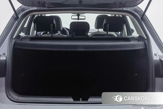 Volkswagen Golf 2022 Темно-серый из Китая, фото 6