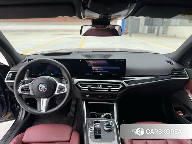 BMW 3 series 2023 Фиолетовый из Китая, фото 6