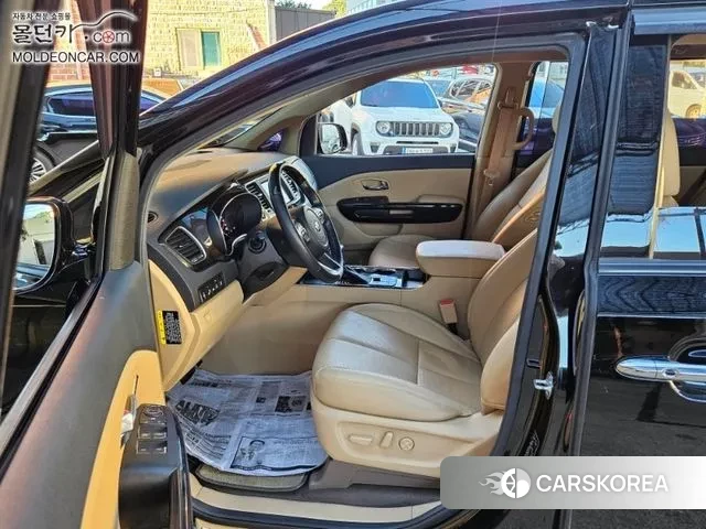 Kia The New Carnival 2018 Черный из Кореи, фото 6