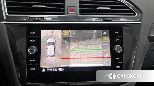 Volkswagen Tiguan second Generation 2020 Белый из Кореи, фото 6