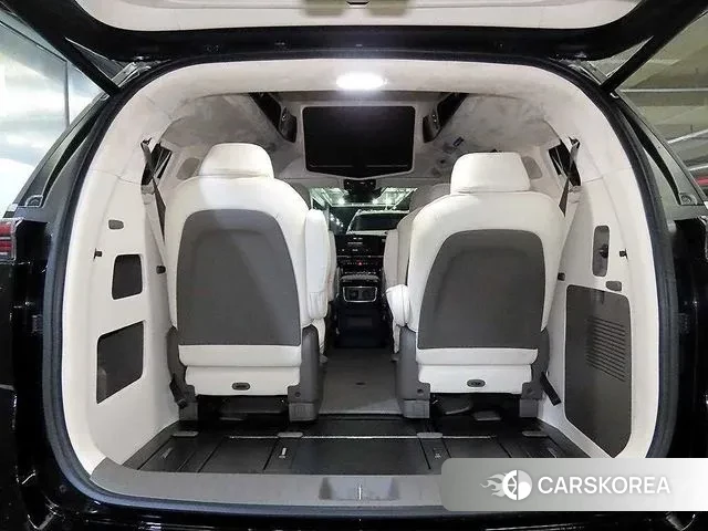 Kia Carnival 4th generation 2023 Черный из Кореи, фото 6