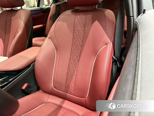 BMW 5 series 2023 Белый из Китая, фото 6