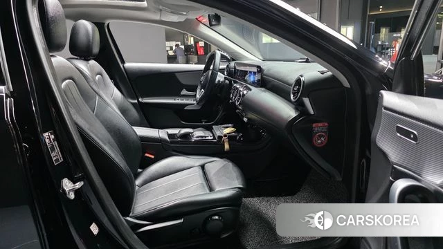 Mercedes-Benz A-Class W177 2020 Черный из Кореи, фото 6