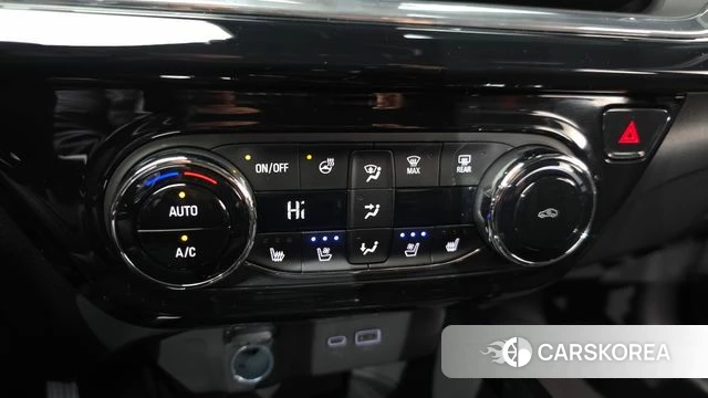 Chevrolet (GM Daewoo) Trax Crossover 2025 Черный из Кореи, фото 6