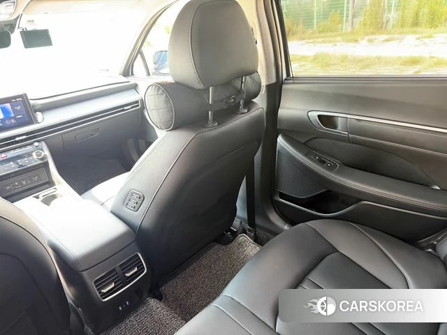 Hyundai Sonata D Edge Hybrid (DN8) 2023 Белый из Кореи, фото 6