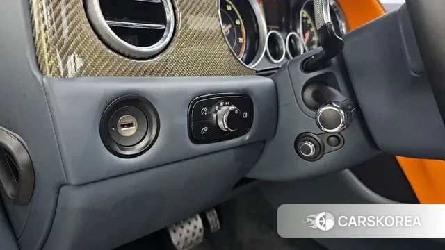 Bentley Flying Spur 2nd Generation 2018 Синий из Кореи, фото 6