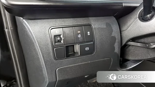 Hyundai Staria 2024 Черный из Кореи, фото 6