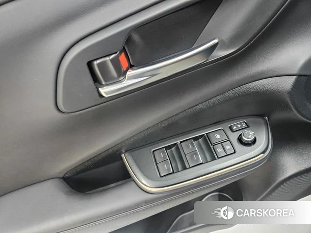 Toyota Crown Crossover 2023 Коричневый из Кореи, фото 6