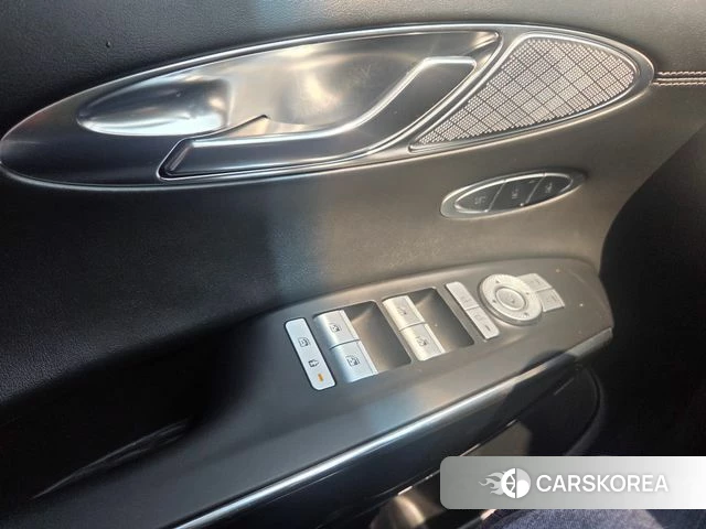 Genesis GV70 id 4334090 из Кореи 6