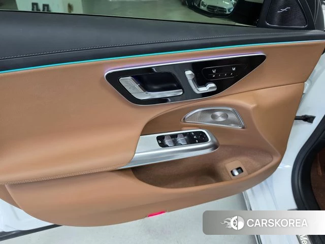 Mercedes-Benz E-Class W214 2025 Белый из Кореи, фото 6