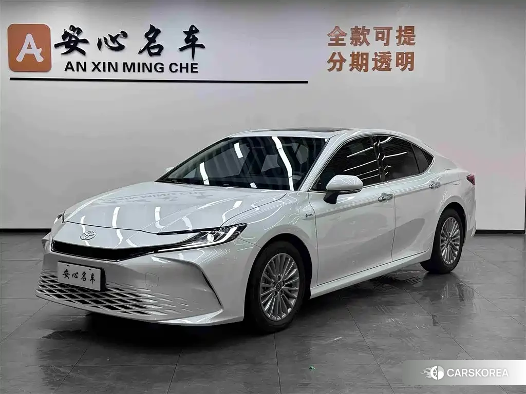 Toyota Camry 2024 Белый из Китая, фото 6