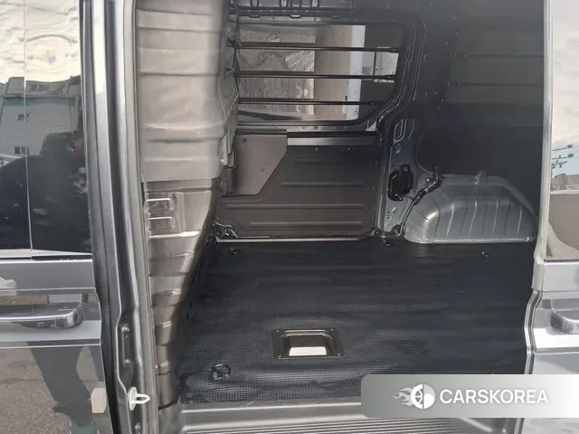 Hyundai Staria 2023 Серый из Кореи, фото 6