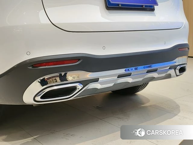 Mercedes-Benz GLC 2024 Белый из Китая, фото 6