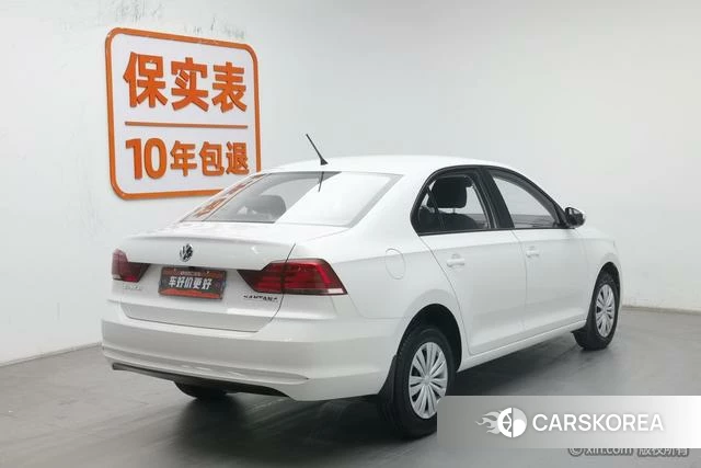Volkswagen Santana 2022 Белый из Китая, фото 6