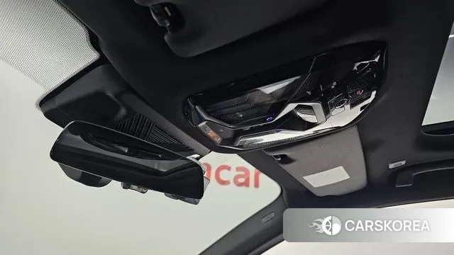 BMW 5 Series (G60) 2024 Белый из Кореи, фото 6