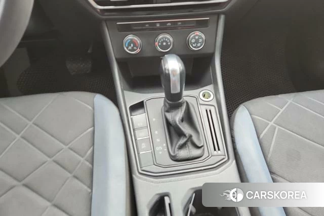 Volkswagen Lavida 2023 Белый из Китая, фото 6